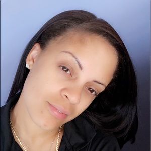 Meet your Posher, Haydee